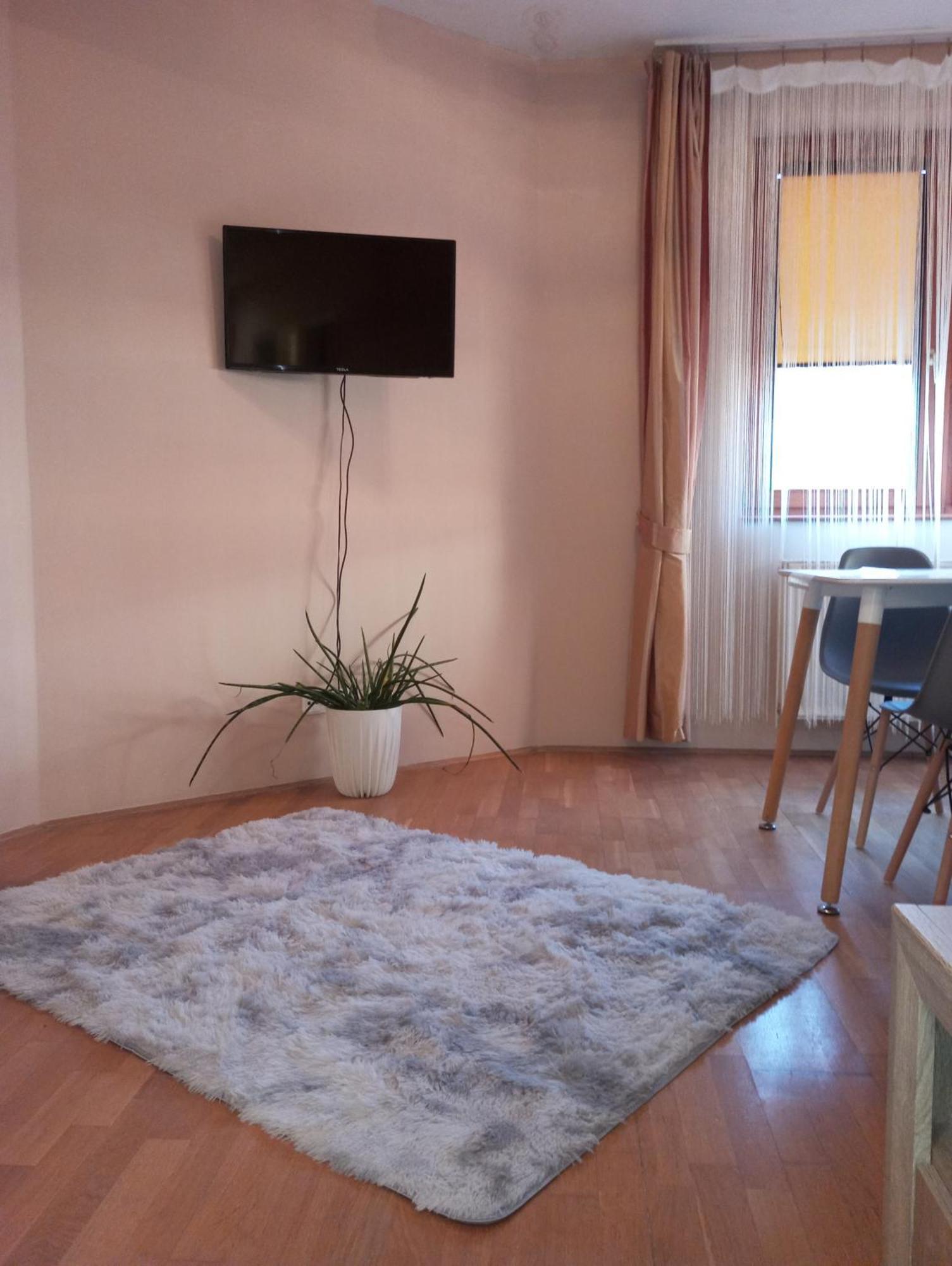 Zen Apartman Budakalász Exteriér fotografie